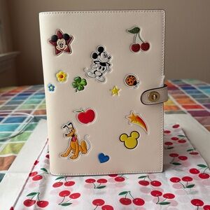 ✏️📗✏️ COACH X DISNEY STICKER NOTEBOOK AND COACH PENCILS ✏️📗✏️NWT ✏️📗 ✏️NIB ✏️📗✏️